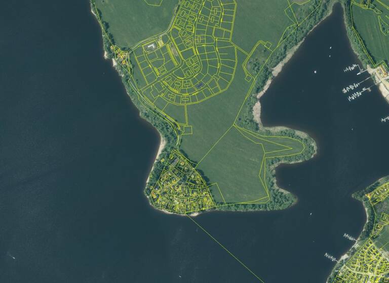 Grundstück zum Kauf 575.960 € 940 m² Grundstück Frymburk nad Vltavou 38226