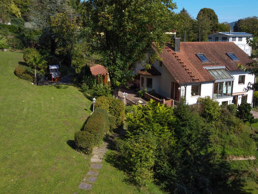 Einfamilienhaus zum Kauf 930.000 € 9 Zimmer 311 m² 2.662 m² Grundstück Lahr Lahr/Schwarzwald 77933