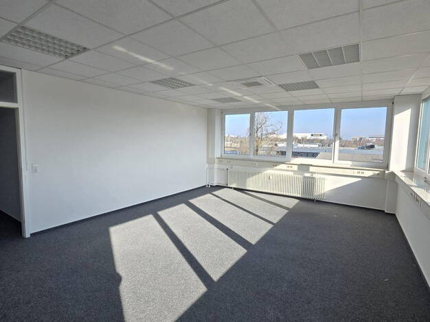 Bürogebäude zur Miete provisionsfrei 1.950 € 260 m² Bürofläche Maybachstr. 10 Durlach Karlsruhe 76227