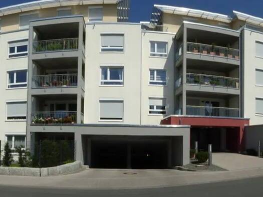 Wohnung zur Miete 690 € 2 Zimmer 63 m² frei ab sofort City Bayreuth 95444