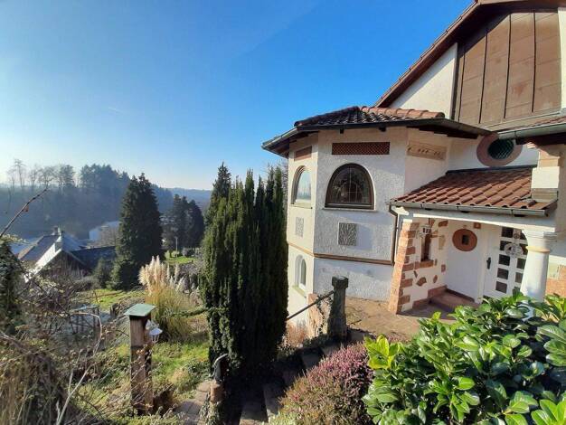 Einfamilienhaus zum Kauf provisionsfrei 550.000 € 7 Zimmer 170 m² 1.500 m² Grundstück Ortsgebiet Ottersweier 77833