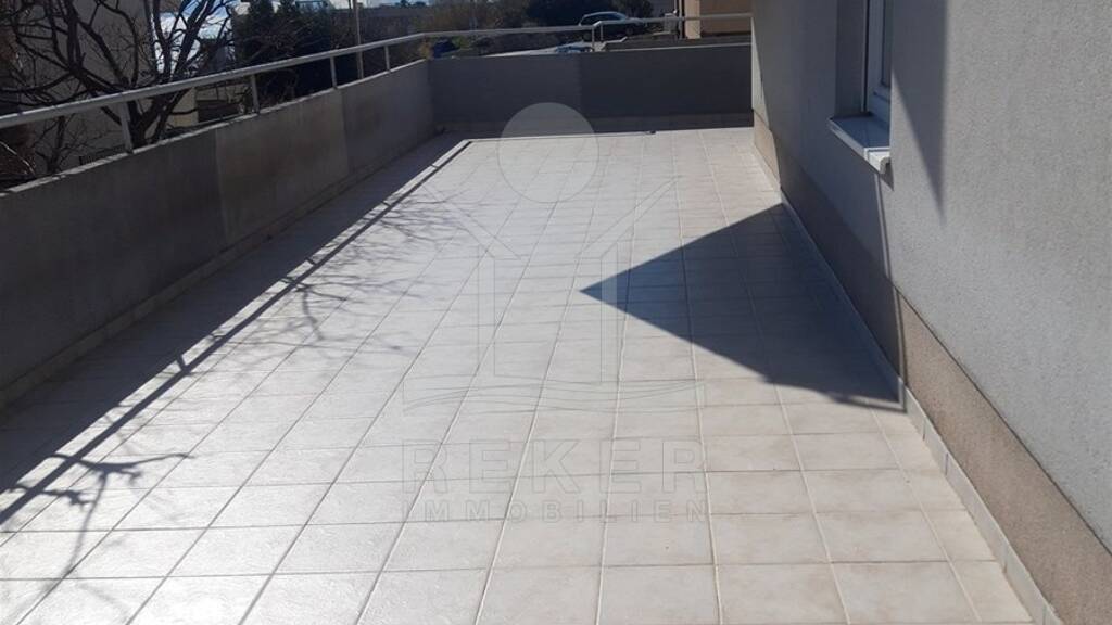 Wohnung zum Kauf 300.000 € 2 Zimmer 60 m² EG Split