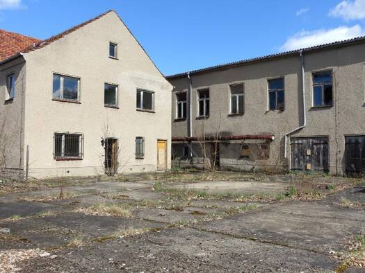 Wohn- und Geschäftshaus zum Kauf als Kapitalanlage geeignet 249.000 € 1.400 m² 1.600 m² Grundstück Luckau 15926