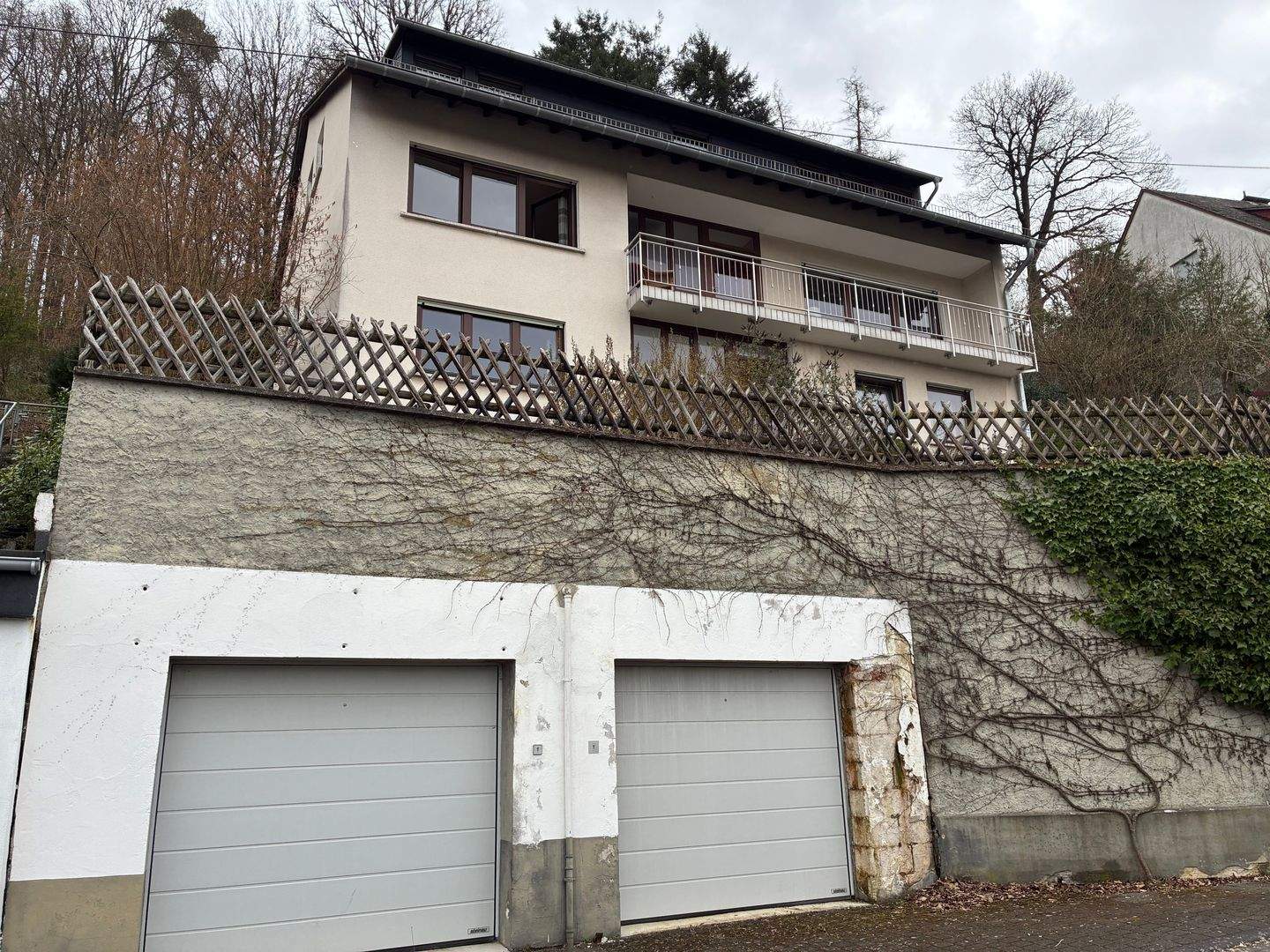 Immobilie in Herrstein - Sonnenbalkon-Jeder hat sein eigenes Reich, Alle unter einem Dach - Bild 2