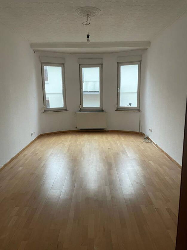 Wohnung zur Miete 1.250 € 3 Zimmer 96 m² 2. Geschoss Ostheim Stuttgart 70186