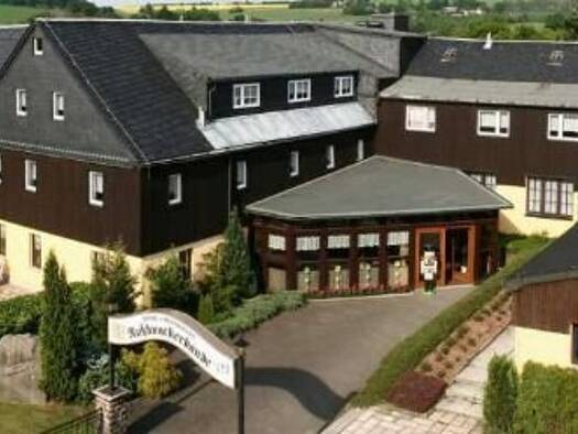Hotel zum Kauf provisionsfrei 600.000 € 32 Zimmer 1.400 m² Gastrofläche 20.000 m² Grundstück Nussknackerstraße 20 Seiffen/Erzgebirge 09548