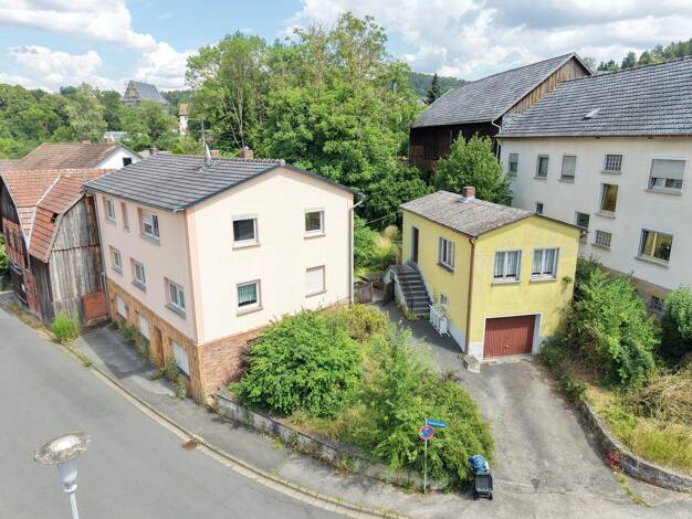 Einfamilienhaus zum Kauf 175.000 € 8 Zimmer 170 m² 3.036 m² Grundstück Mönchröden Rödental 96472