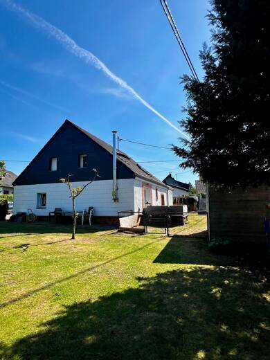 Haus zum Kauf 375.000 € 6 Zimmer 145 m² 838 m² Grundstück Rodershausen 54673
