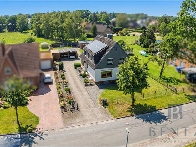 Mehrfamilienhaus zum Kauf 285.000 € 6 Zimmer 183 m² 1.138 m² Grundstück Wehdel Schiffdorf / Wehdel 27619