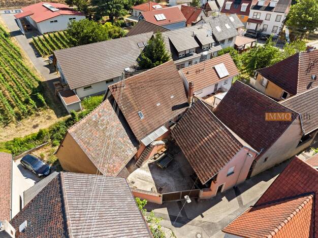 Einfamilienhaus zum Kauf 290.000 € 3 Zimmer 80,6 m² 350 m² Grundstück Oberrotweil Vogtsburg im Kaiserstuhl 79235