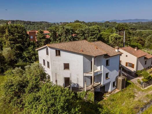 Villa zum Kauf 800.000 € 4 Zimmer 500 m² 1.400 m² Grundstück frei ab sofort Casciana Terme Lari 56035
