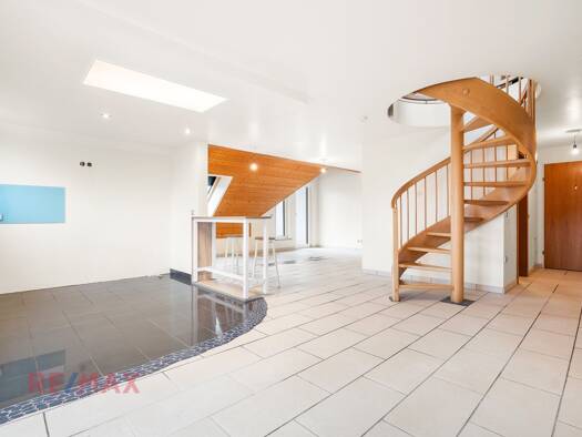 Maisonette zum Kauf 4 Zimmer 115,5 m² 3. Geschoss Bundesstraße 81 Höchst 6973