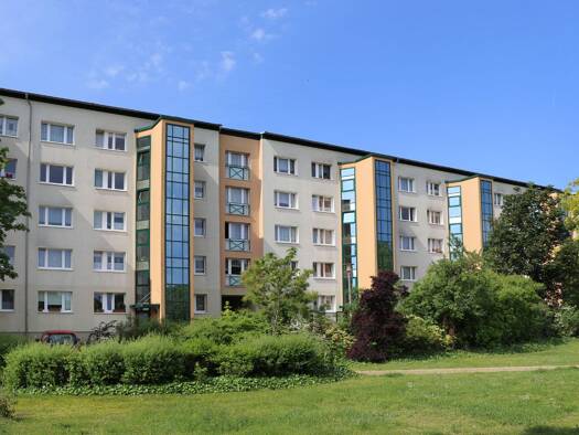 Wohnung zur Miete 550 € 4 Zimmer 72,1 m² 1. Geschoss frei ab sofort Erich-Weinert-Str. 6 Premnitz 14727