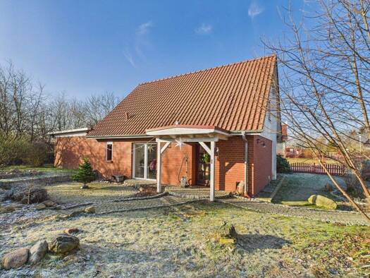 Einfamilienhaus zum Kauf 294.000 € 4 Zimmer 121 m² 7.360 m² Grundstück Hohen Pritz 19406