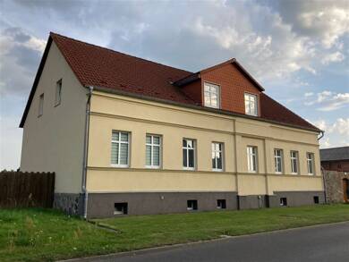 Mehrfamilienhaus zum Kauf als Kapitalanlage geeignet 448.000 € 12 Zimmer 270 m² 612 m² Grundstück Heckelberg Heckelberg-Brunow 16259