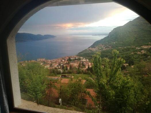 Villa zum Kauf 570.000 € 2 Zimmer 135 m² 100 m² Grundstück frei ab sofort Tignale 25080