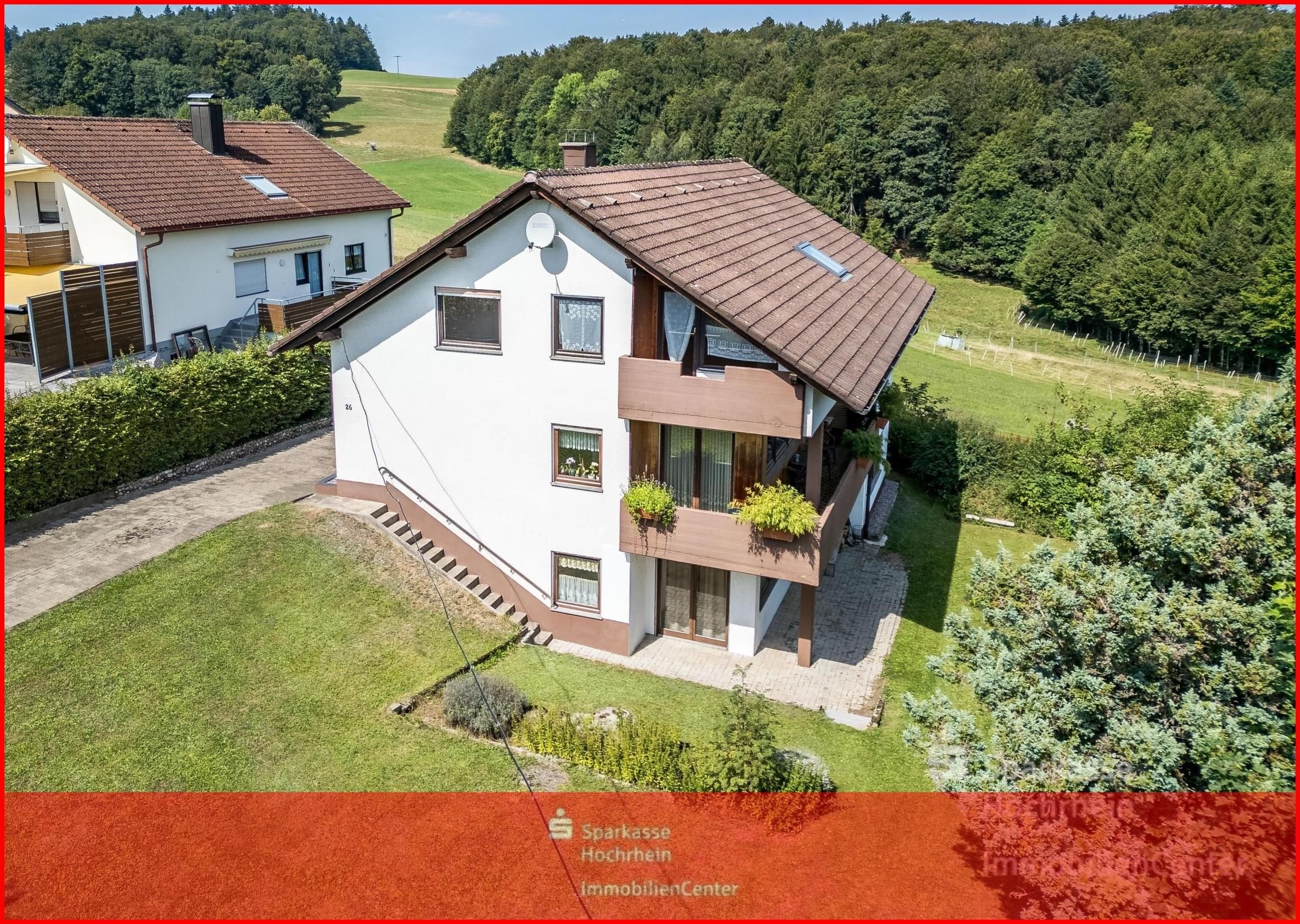 Mehrfamilienhaus zum Kauf 480.000 € 9 Zimmer 251 m²<br/>Wohnfläche 1.018 m²<br/>Grundstück Bergalingen Rickenbach 79736