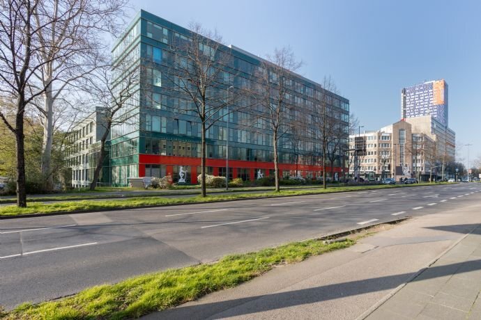 Bürofläche zur Miete 50 m²<br/>Bürofläche von 8 m² bis 50 m²<br/>Teilbarkeit Subbelratherstraße 15a Ehrenfeld Köln 50823