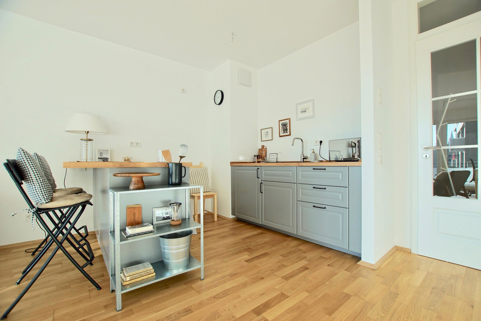 Wohnung zur Miete 990 € 2 Zimmer 62 m²<br/>Wohnfläche 2.<br/>Geschoss 01.02.2025<br/>Verfügbarkeit Gilgaustraße 47 Ensen Köln 51145