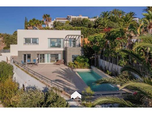 Villa zum Kauf 895.000 € 3 Zimmer 197 m² 672 m² Grundstück Almuñécar 18697