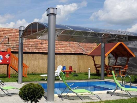 Hotel zum Kauf 520.000 € 8 Zimmer 16 Betten 20 m² Gastrofläche 750 m² Grundstück Heviz 8380