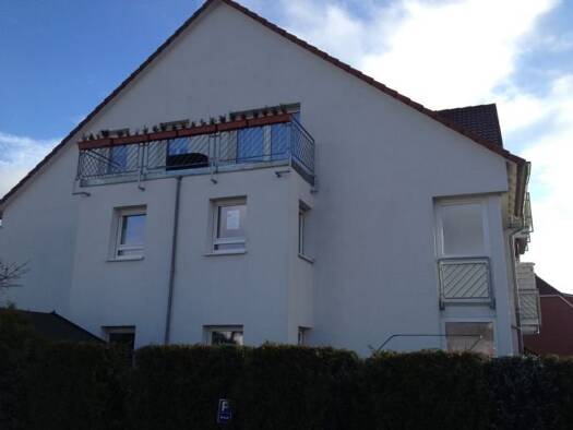 Wohnung zum Kauf 100.000 € 2 Zimmer 47,6 m² Dachgeschoss, 2. Geschoss Am Silberberg 43 Radeberg Radeberg 01454