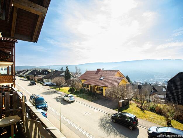 Maisonette zum Kauf provisionsfrei 399.000 € 4 Zimmer 176 m² R.-Schirrmann-Straße 18 Neustadt Titisee-Neustadt 79822