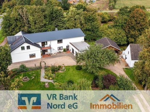 Mehrfamilienhaus zum Kauf 389.000 € 13 Zimmer 334,8 m² 8.594 m² Grundstück Janneby Janneby 24992