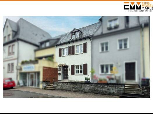 Reihenmittelhaus zum Kauf 189.000 € 7 Zimmer 144,8 m² 180 m² Grundstück Morbach 54497