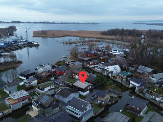 Haus zum Kauf 3 Zimmer In der Schanz Hard 6971