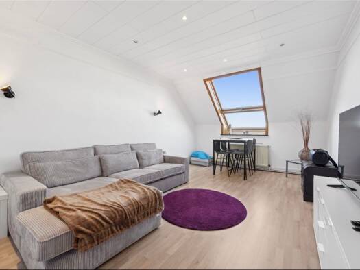 Wohnung zur Miete 820 € 4 Zimmer 82 m² Geschoss 2/2 frei ab 01.10.2026 Höhscheid Solingen 42657