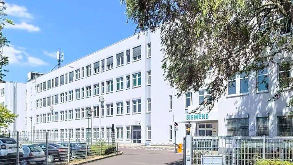 Bürogebäude zum Kauf als Kapitalanlage geeignet 4.100.000 € 8.414 m² Grundstück Ottersleben Magdeburg 39116