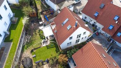 Haus zum Kauf 493.000 € 5,5 Zimmer 123,5 m² 306 m² Grundstück Cleebronn 74389