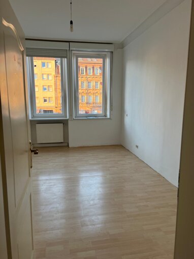 Wohnung zur Miete 1.100 € 91 m² 1. Geschoss frei ab sofort Gostenhof Nürnberg 90429