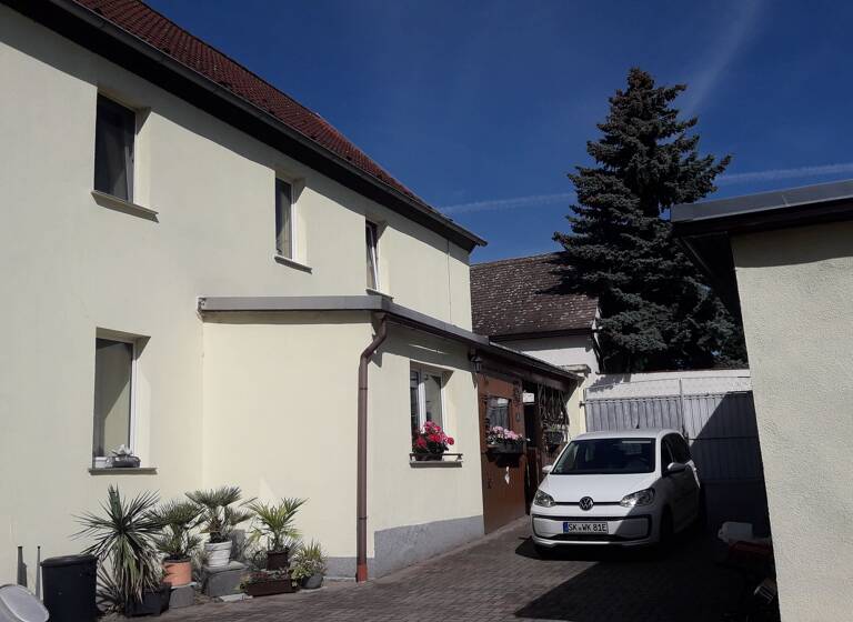 Haus zum Kauf 300.000 € 5 Zimmer 160 m²<br/>Wohnfläche Müchelner Straße 7 Frankleben Braunsbedra 06259