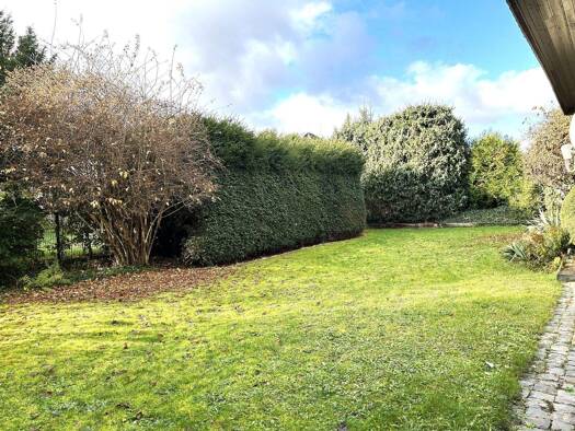 Einfamilienhaus zum Kauf 885.000 € 5 Zimmer 140 m² 765 m² Grundstück Hofheim Hofheim am Taunus 65719