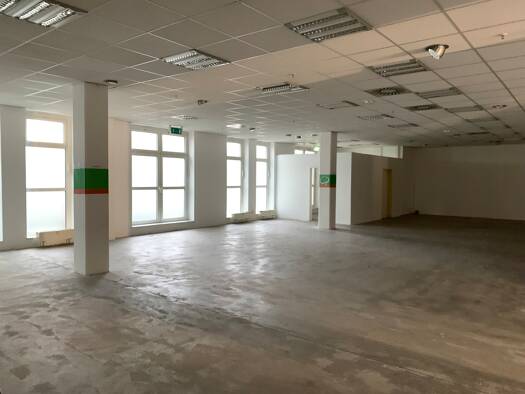 Verkaufsfläche zur Miete provisionsfrei 261,1 m² Verkaufsfläche teilbar ab 100 m² Juri-Gagarin-Ring 1 Oststadt Neubrandenburg 17036