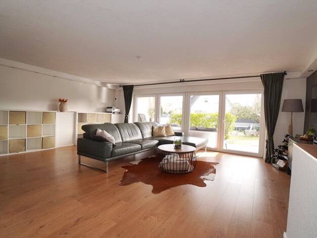 Wohnung zum Kauf 299.000 € 2 Zimmer 106 m² EG Quelle Bielefeld 33649