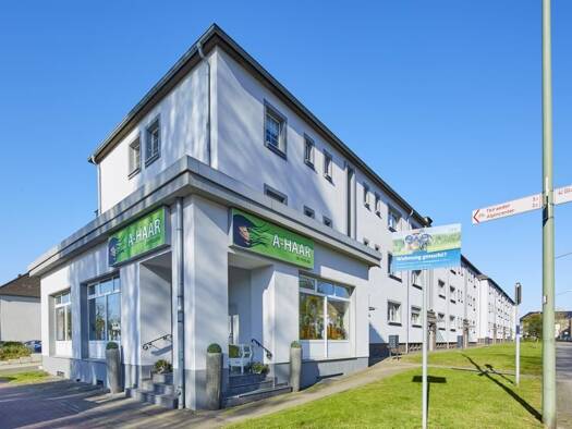 Laden zur Miete 649 € 3 Zimmer 76 m² Verkaufsfläche Horster Straße 447 Boy Bottrop 46240
