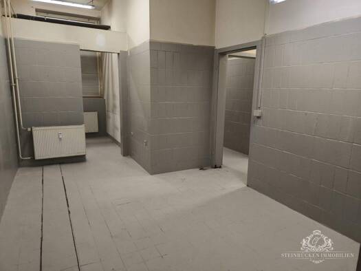 Halle/Industriefläche zur Miete 319 € 58 m² Lagerfläche Coswig 01640