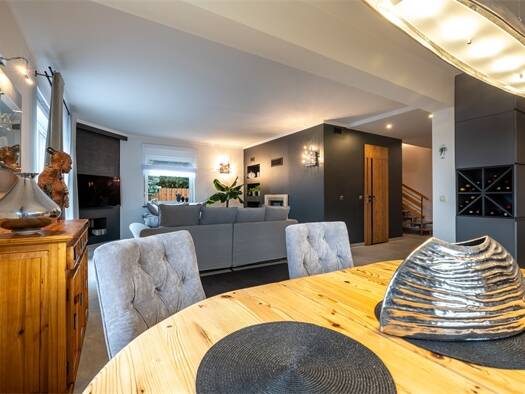 Einfamilienhaus zum Kauf 315.000 € 5 Zimmer 219 m² 675 m² Grundstück Bunzlau 59700