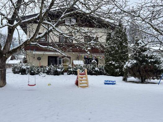 Haus zum Kauf 999.000 € 250 m² 3.035 m² Grundstück Vöcklabruck 4840