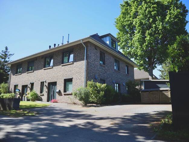 Doppelhaushälfte zur Miete 2.590 € 7 Zimmer 176 m² 490 m² Grundstück frei ab sofort Großhansdorf 22927