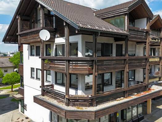 Wohnung zum Kauf 249.000 € 3 Zimmer 116,8 m² 1. Geschoss frei ab sofort Burgkirchen Burgkirchen an der Alz 84508