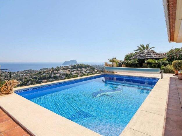 Villa zum Kauf 1.450.000 € 5 Zimmer 370 m² 785 m² Grundstück Moraira 03724