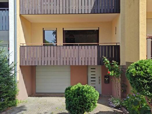 Reihenmittelhaus zum Kauf 350.000 € 5 Zimmer 102 m² 126 m² Grundstück Pforzheim 75180