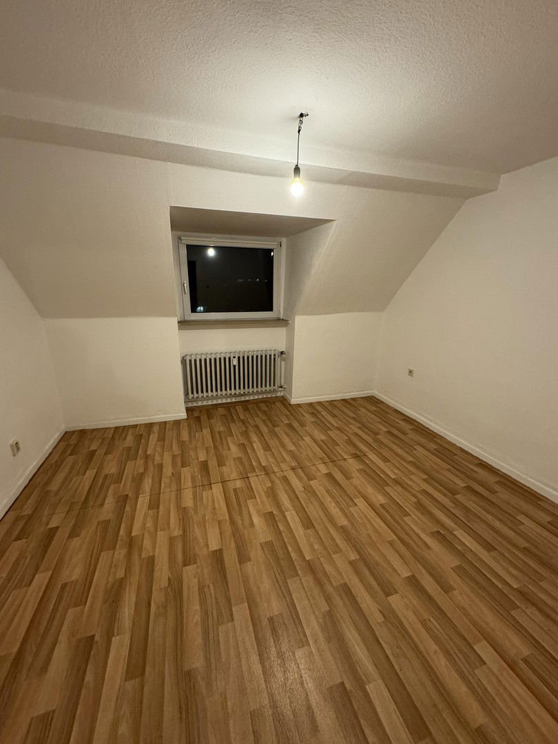 Wohnung zur Miete 320 € 2 Zimmer 39 m²<br/>Wohnfläche 3.<br/>Geschoss Goldhammer Straße 44 Kruppwerke Bochum 44793