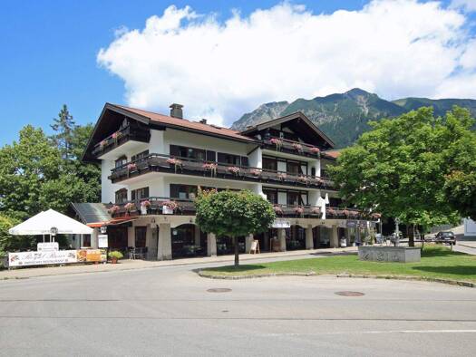 Restaurant zum Kauf 499.000 € 173 m² Gastrofläche Oberstdorf 87561