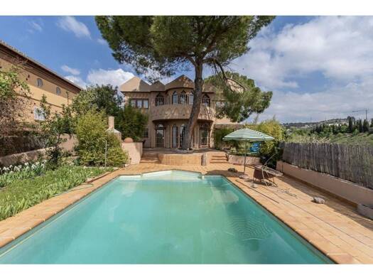 Villa zum Kauf 510.000 € 5 Zimmer 303 m² 1.600 m² Grundstück Peligros 18210