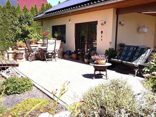Einfamilienhaus zum Kauf provisionsfrei 399.000 € 4 Zimmer 126,7 m² 765 m² Grundstück frei ab 02.01.2027 Weida Weida 07570